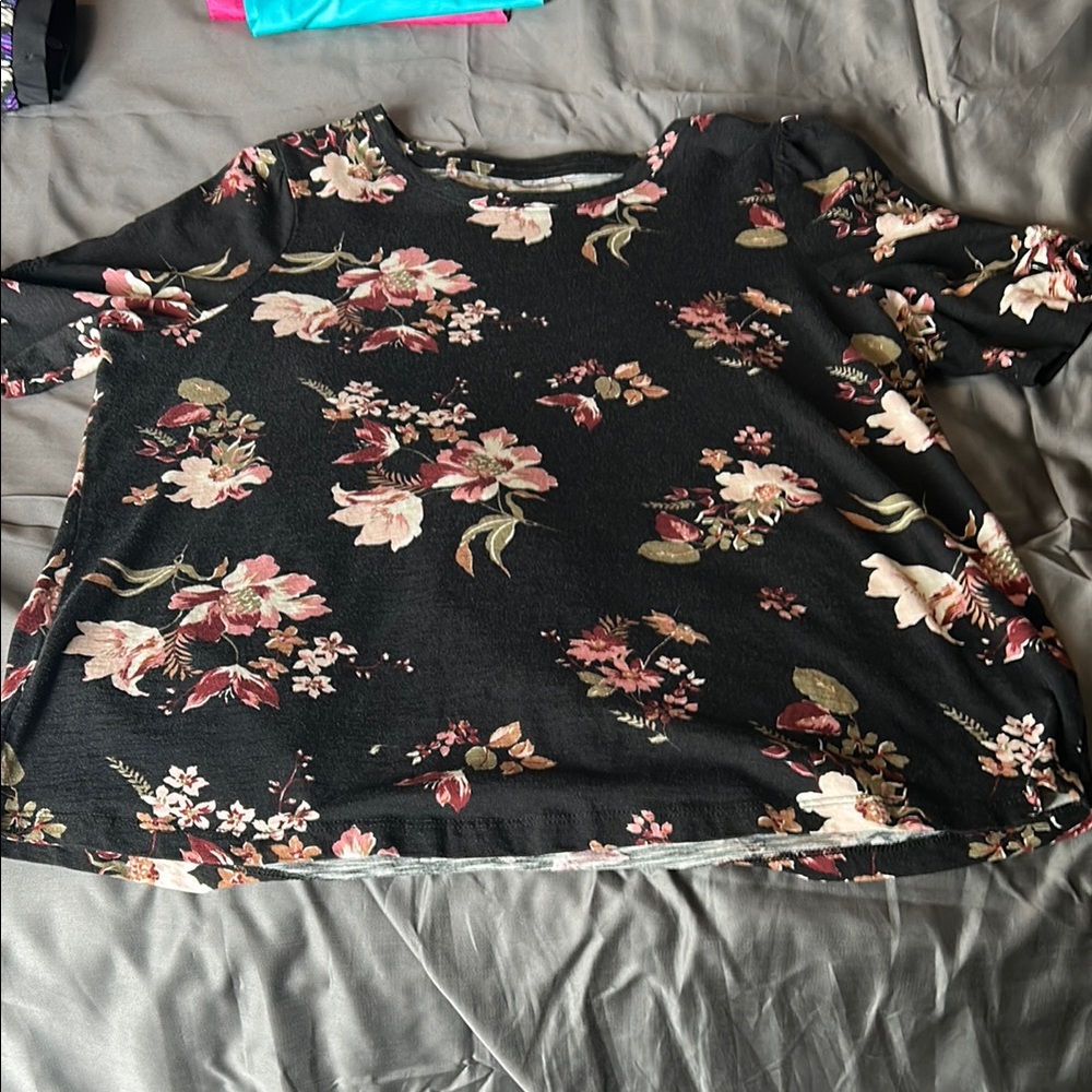 Maurices Black and Pink Relaxed Blouse